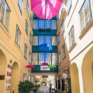 Mercure Grand Biedermeier Szálloda
