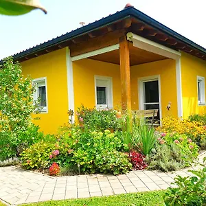https://ferienhaus-schlagerbauer-biohof.salzburghotels.net