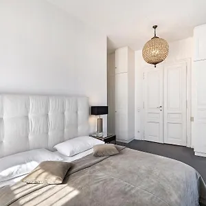 Apartamento 6, Viena