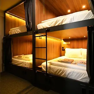 https://wink-capsule-hostel-downtown.singapore-best-hotels.net